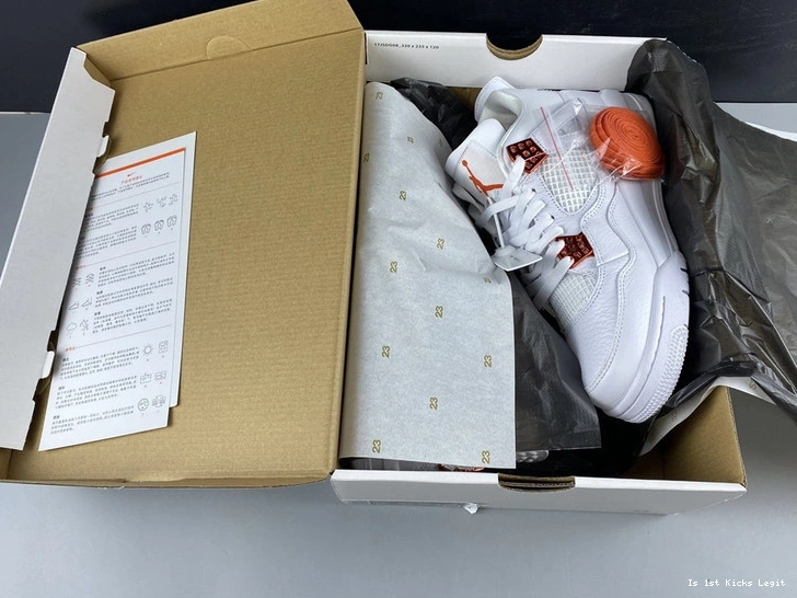“Metallic Jordan Orange” CT8527-118 4 Air  1017